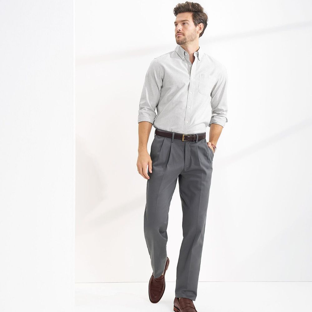 Lands' End Mens Comfort Waist Pleated No Iron Chino Pants in Charcoal Size‎ 40